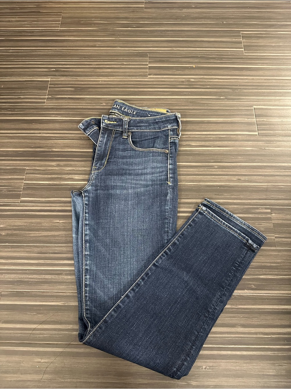 American Eagle Outfitters Dark Blue Skinny Jeans - Women's